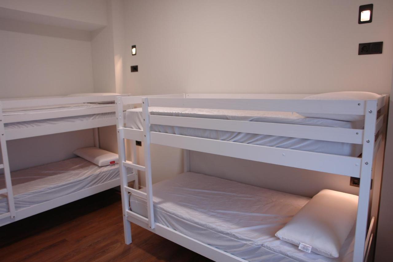 Hostel Trovadores บูร์โกส ภายนอก รูปภาพ
