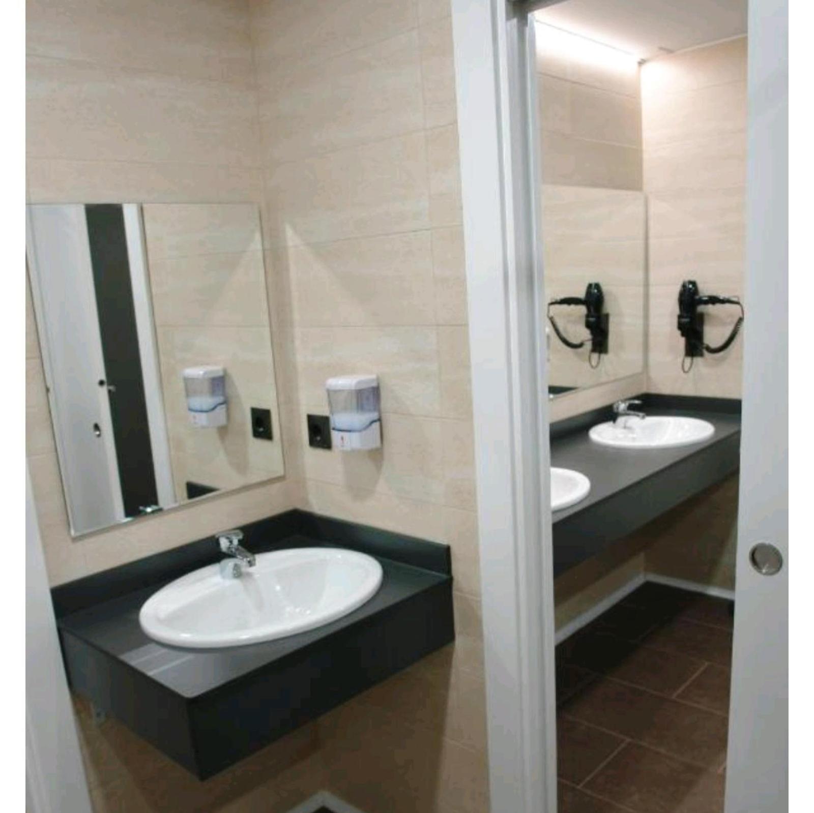 Hostel Trovadores บูร์โกส ภายนอก รูปภาพ